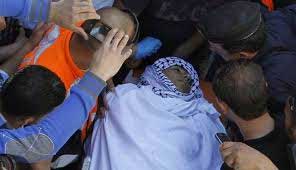 تشريح جثة الفتى الفلسطيني في بيتونيا يكذب الرواية الاسرائيلية 