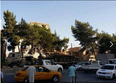 اغتيالات وإعدامات ميدانية وسط صفوف المسلحين