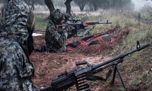 مسلحو الغوطة الشرقية يتناحرون على السلطة والمال