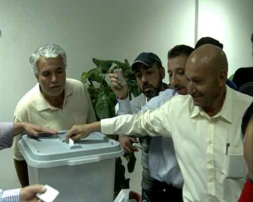 السوريون يختارون رئيسهم ويرسمون مصيرهم 