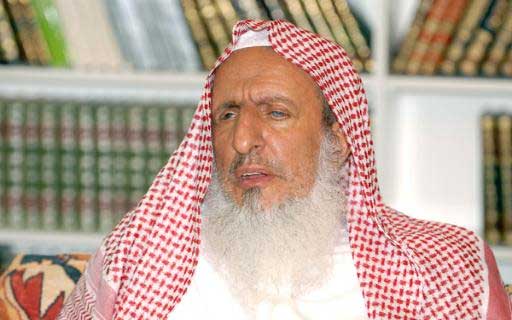 مشايخ السعودية يحرّمون التضامن مع غزة!