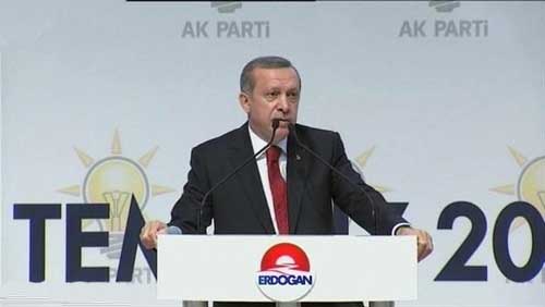 أردوغان.. ومعركة الإستئثار بالسلطة في تركيا