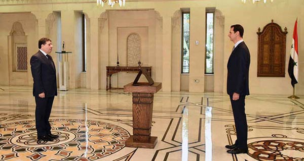 الحكومة السورية الجديدة تؤدي اليمين الدستوري أمام الأسد
