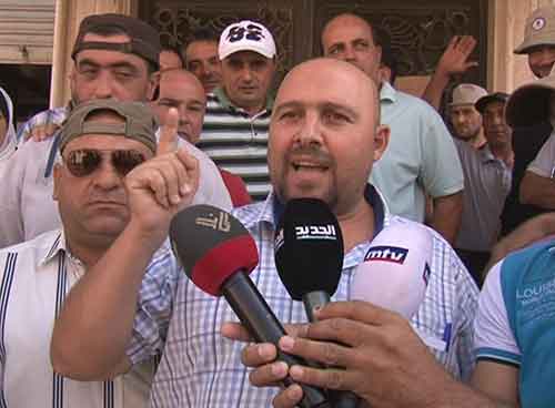  المياومون يصعدون تحركاتهم في كافة المناطق