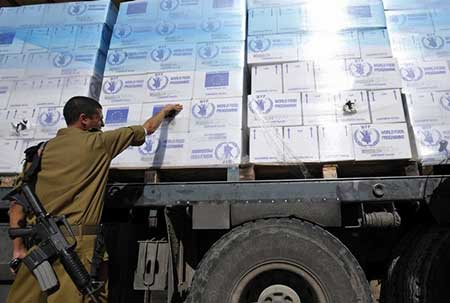 جيش العدو يطالب بتسهيلات للفلسطينيين في غزة