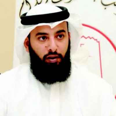 نجل وزير الديوان الملكي يدعو لتحويل مسجد الخميس للأوقاف السنية!