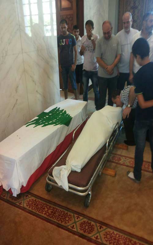 قيادة الجيش وأهالي صيدا وعيدمون شيّعوا الجنديين الشهيدين الخراط وضاهر