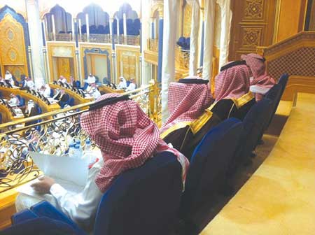 &rsquo;الشورى&rsquo; السعودي ينتقد وزارة الشؤون الإسلامية