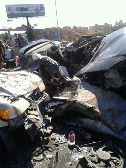 ضحايا بحادث سير مروع على اوتستراد الجيّة