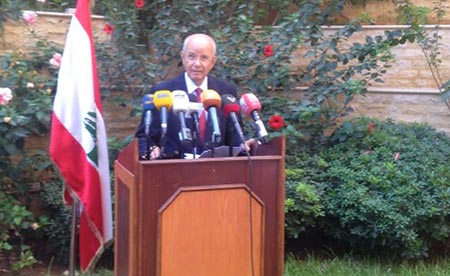 مراد اعلن وثيقة اللقاء الوطني  