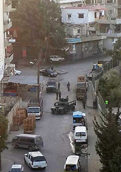 انتشار واسع للجيش على مداخل طرابلس وتوقيف 4 مسلحين لـ&rsquo;النصرة&rsquo; ومئات السوريين في عرسال 