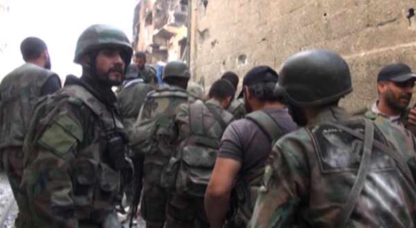 الجيش يوقع قتلى ومصابين في صفوف &rsquo;داعش&rsquo; بدير الزور ويستهدف تجمعات إرهابيين في حلب ودرعا