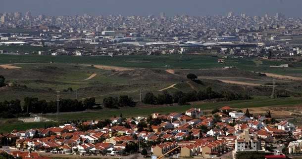 قيادة الجبهة الداخلية تدعم فكرة إخلاء المستوطنين في الحرب المقبلة