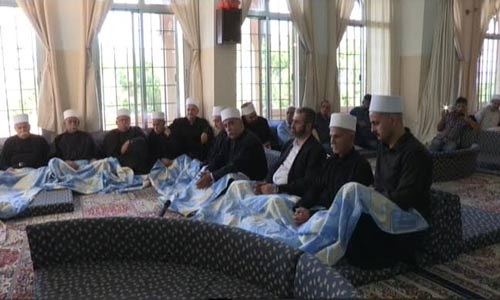 وفد من حزب الله يزور منطقة عاليه ويلتقي فعالياتها 