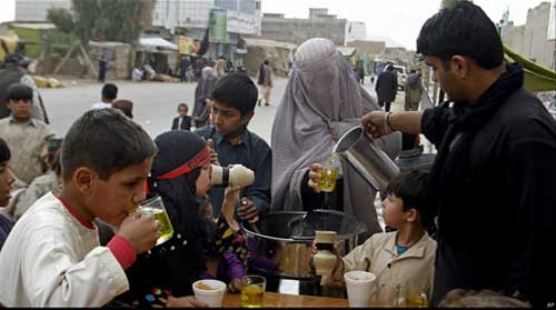 مسلمو العالم يحيون ذكرى العاشر من محرّم  