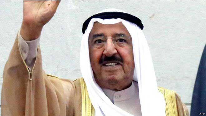 أمير الكويت يزور قطر والامارات في محاولة لرأب الصدع بينهما