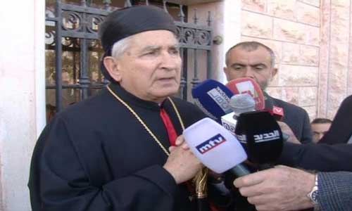 وفد من عشائر البقاع وفعالياتها زار بتدعي معزيا بالجريمة