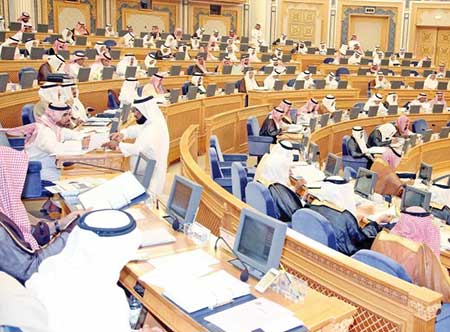 رئيس الشورى السعودي: قمة الدوحة ستبحث خفض حدة المشكلات الخليجية