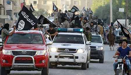 اشتباكات عنيفة بين الجيش الليبي وميلشيات إرهابية في بنغازي