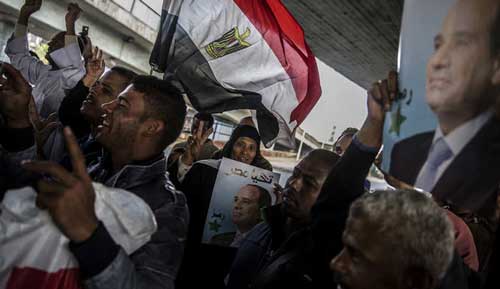 جمعة &rsquo;رفع المصاحف&rsquo; بمصر.. تفجيرات وقتلى وجرحى ومئات المعتقلين 