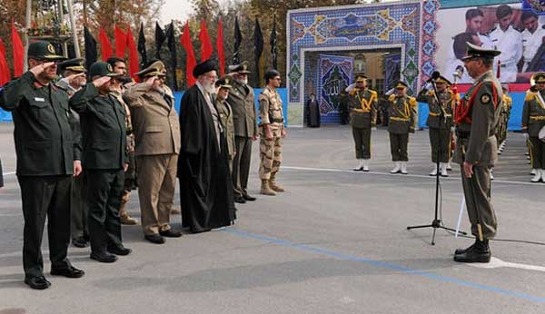 الإمام الخامنئي: قواتنا المسلحة اثبتت جدارتها ويحسب لها ألف حساب 