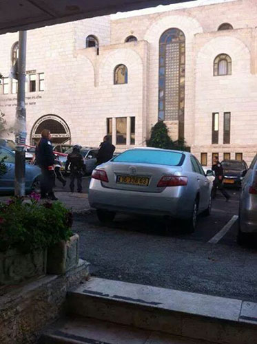 عملية نوعية في القدس المحتلة ومقتل ثلاثة أميركيين وبريطاني  