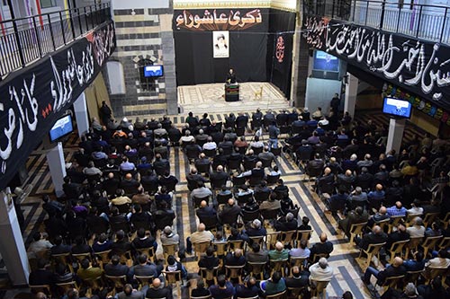 رغم الظروف الامنية.. دمشق تتشح بالسواد وتحيي عاشوراء الامام الحسين (ع)