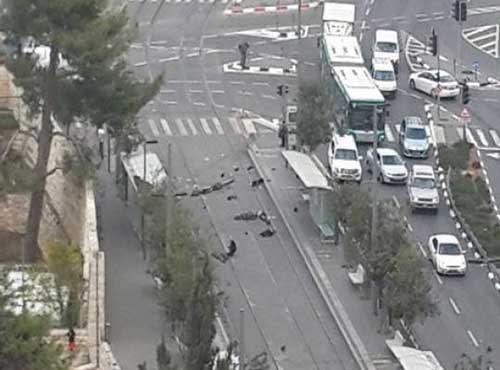 العدو الصهيوني يقر بصعوبات كبيرة في مواجهة موجة عمليات الدهس في القدس المحتلة