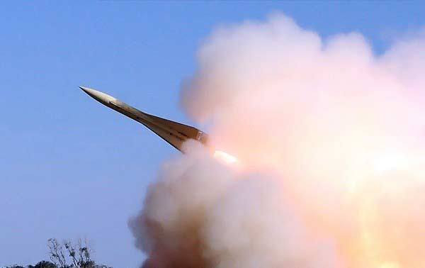 في اليوم الثالث من المناورات الايرانية.. الدفاع الجوي الايراني اختبر منظوماته الجديدة في مناورة الجيش الكبرى