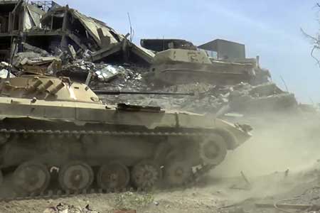 مدفعية الجيش السوري تقصف مواقع المسلحين في الزبداني