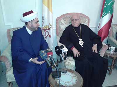 الشيخ القطان خلال التهنئة بالأعياد: الوحدة بين اللبنانيين هي التي تقوي الوطن