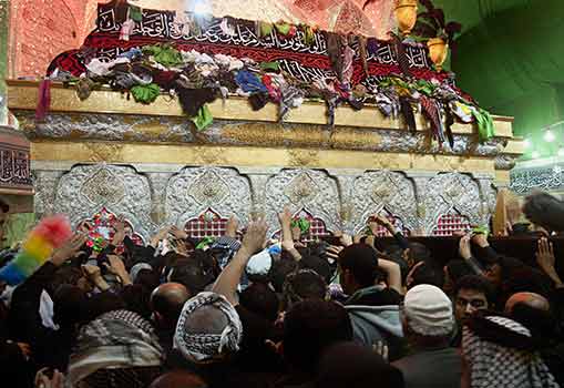 رغم كل التحديات .. احياء  اربعين الامام الحسين (ع) في العراق وايران وسوريا 