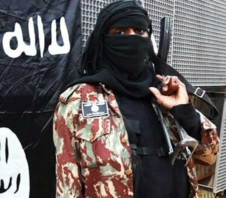 بريطاني ينفذ هجوماً انتحاريا بقوة للجيش العراقي قرب سامراء 