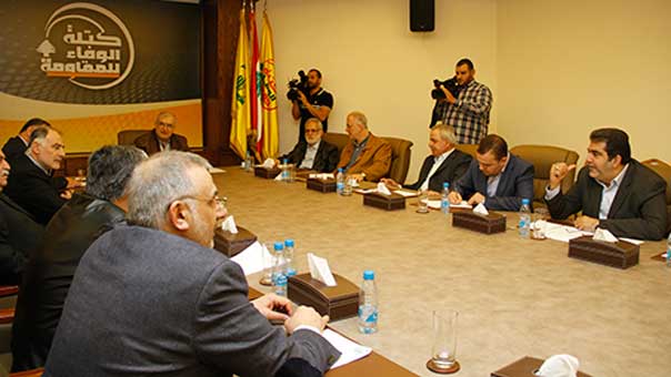 وفود من حزب الله تجول على مرجعيات مسيحية للتهنئة بالاعياد..والوفاء للمقاومة تتوسم تغير الحال في لبنان والمنطقة