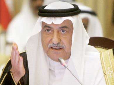 الحكومة السعودية مربكة أمام الخيار الأمثل لتمويل عجز موازنتها 