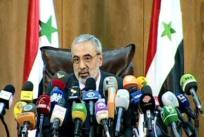 وزير الاعلام السوري عمران الزعبي وزير الاعلام السوري: هناك قرار شعبي بترشيح الرئيس الأسد للرئاسة