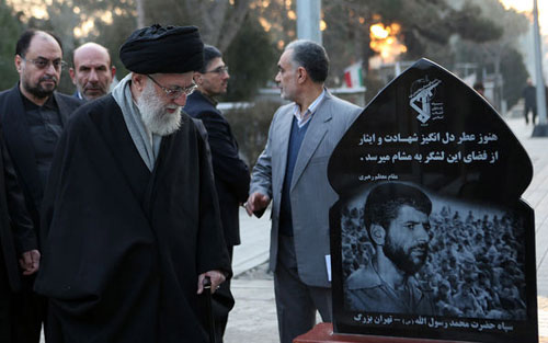 الإمام الخامنئي يزور مرقد الامام الخميني &rsquo;قدس&rsquo;