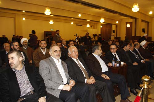 لليوم الثاني .. حزب الله يتقبل التبريك بشهداء القنيطرة