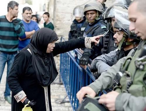 فلسطينيون: الإبعاد عن المسجد الأقصى سياسة احتلالية فاشلة