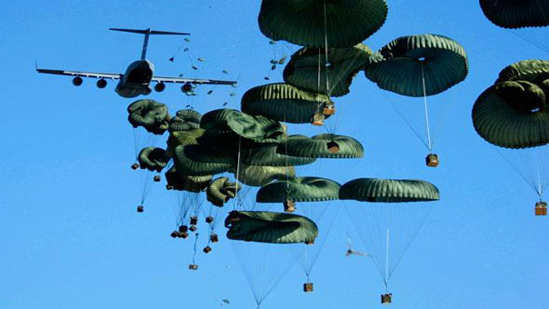 قوافل المساعدات التركية والاردنية لسوريا مخصصة لمناطق الإرهابيين!
