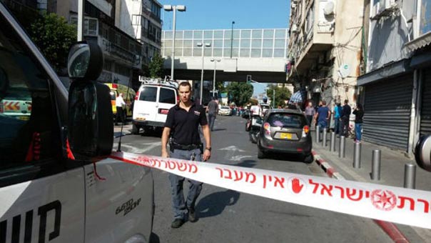 إصابة 16 مستوطناً بعملية طعن جديدة في &rsquo;تل ابيب&rsquo;