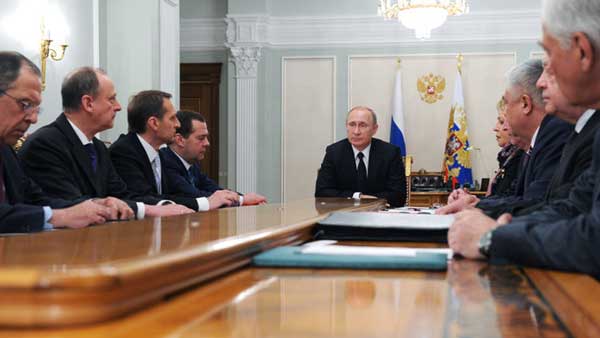 بوتين: سلطات كييف مسؤولة عن قتل الناس شرق البلاد