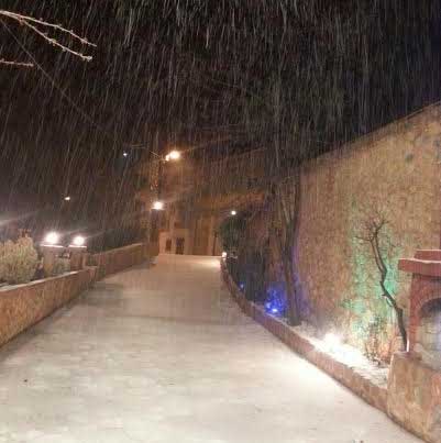 &rsquo;زينة&rsquo; العاصفة بالصور..