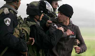 القبض على كنديين يحاولان مغادرة البلاد للمشاركة في أنشطة ارهابية في الخارج 