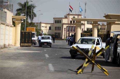 مقتل مصريين أحدهما جندي في هجومين في العريش والمنوفية 