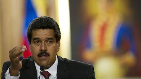 مادورو: اعتقلنا حاكم العاصمة لتأييده &rsquo;الانقلاب&rsquo;