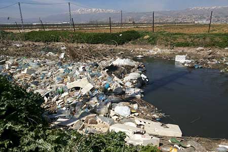 وزير الزراعة جال على المجاري الملوثة التي تستخدم للري في البقاع