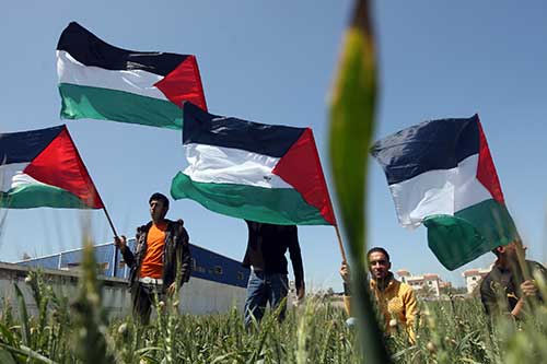 في الذكرى الـ39 لـ&rsquo;يوم الأرض&rsquo;: تأكيد فلسطيني على مواصلة النضال والصمود في وجه مشاريع التهويد والتوطين