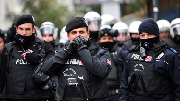 تركيا تقر قانونا أمنيا مثيرا للجدل