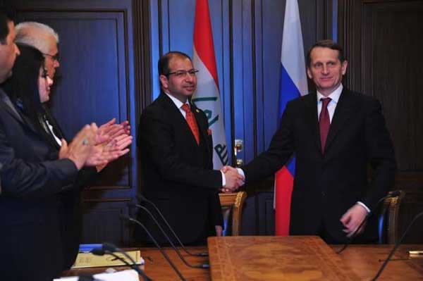 &rsquo;الوزراء العراقي&rsquo; للتعامل مع الحشد الشعبي كهيئة رسمية قبيل زيارة للعبادي إلى واشنطن